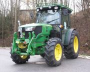 johndeere_5085GF_2.jpg